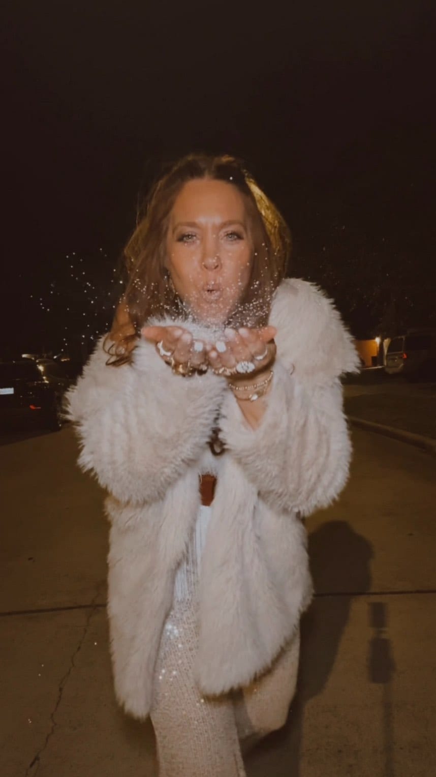 Post 4 by T I O N A  C A M P B E L L on Instagram (video)
