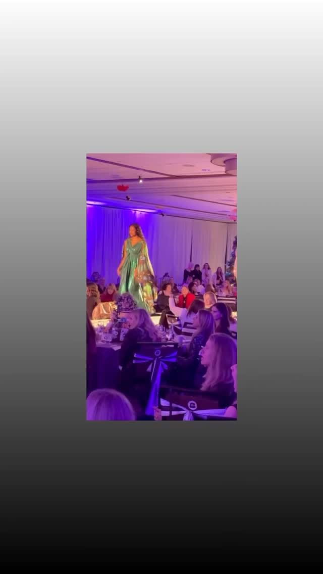 Post 7 by VelvetZephyr on Instagram (video)