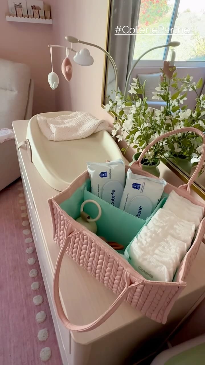 Post 7 by Karen Leticia Catlin on Instagram (video)