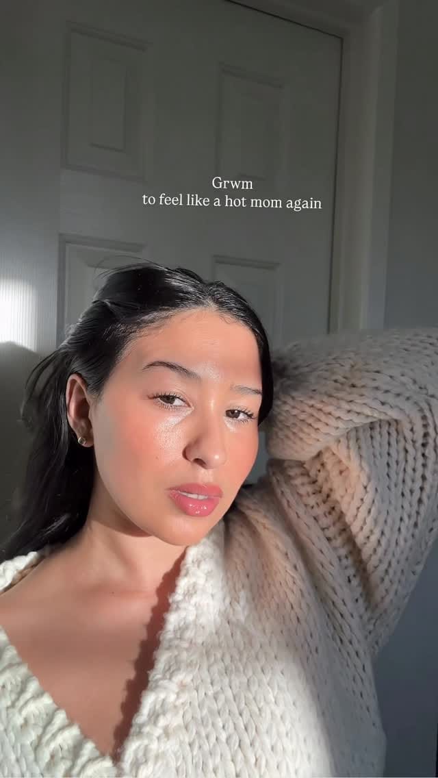 Post 3 by Saramia on Instagram (video)