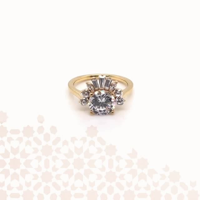 Post 7 by Saint Mae Fine Jewelry on Instagram (video)