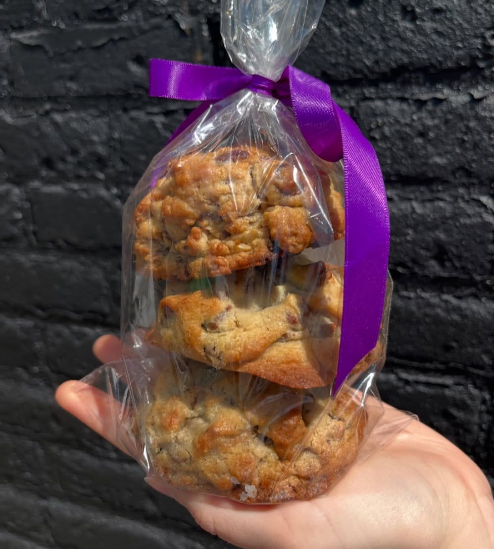 Post 6 by Southie Cookie | Online Cookie Shop on Instagram (image)