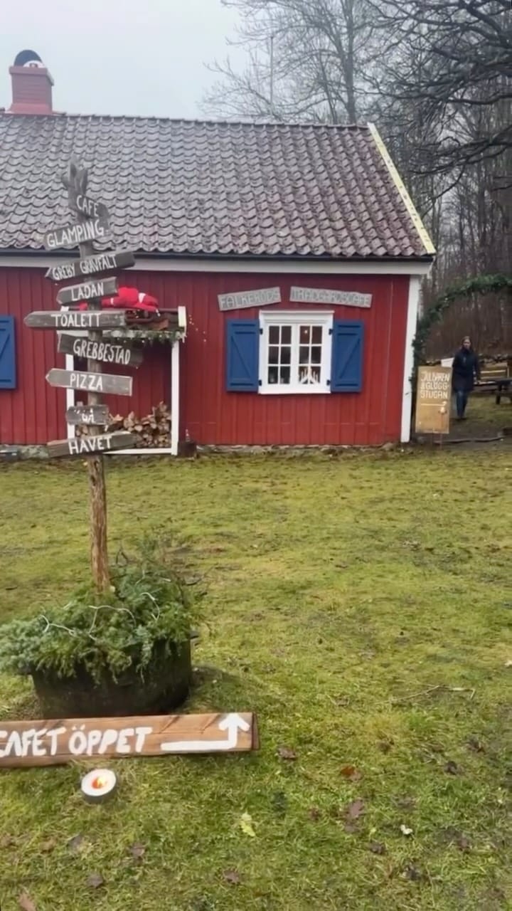 Post 5 by Jenna | LA girl living in Sweden on Instagram (video)