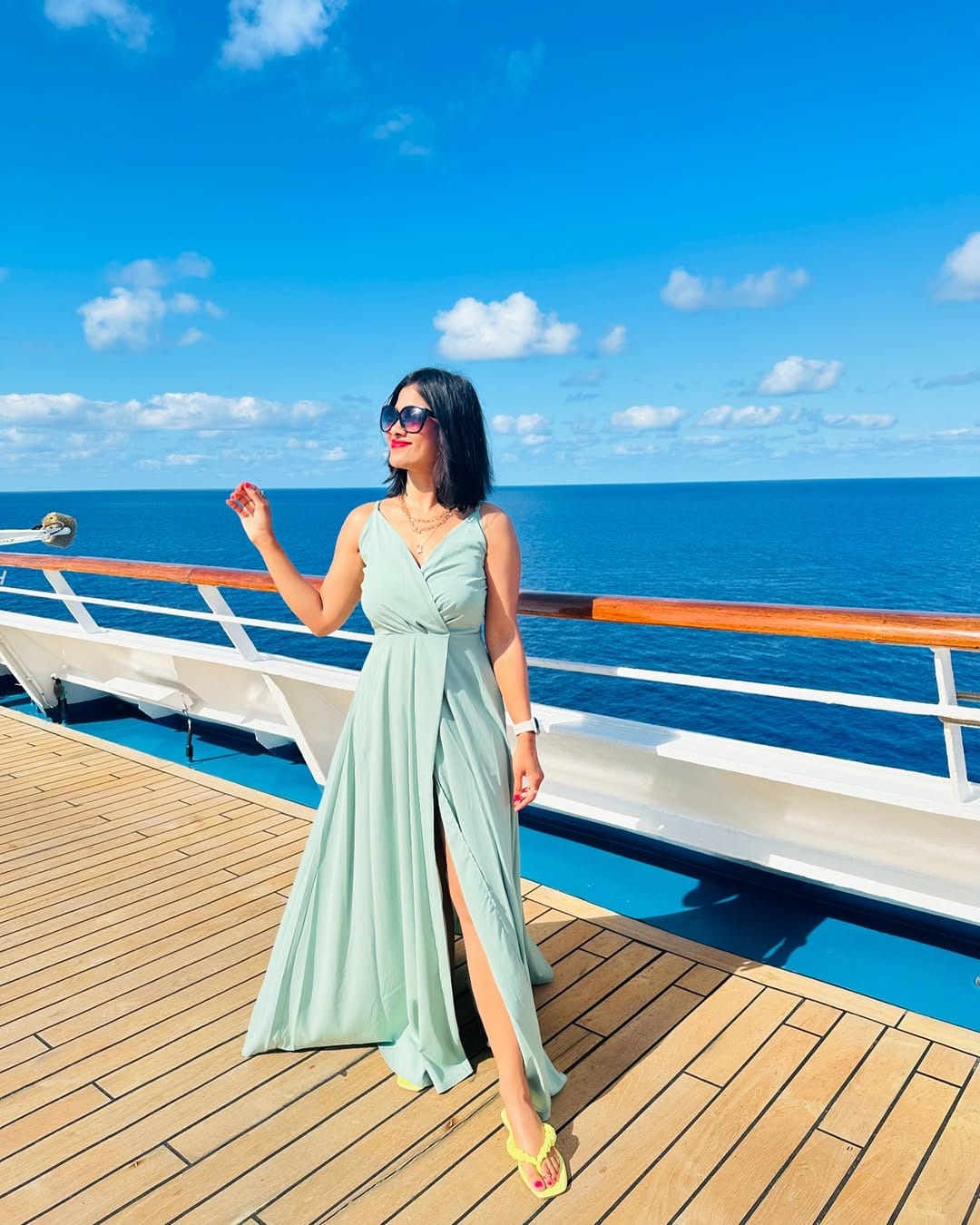 Post 10 by Harshika Agrawal Mittal | Travel + Lifestyle Creator on Instagram (carousel)