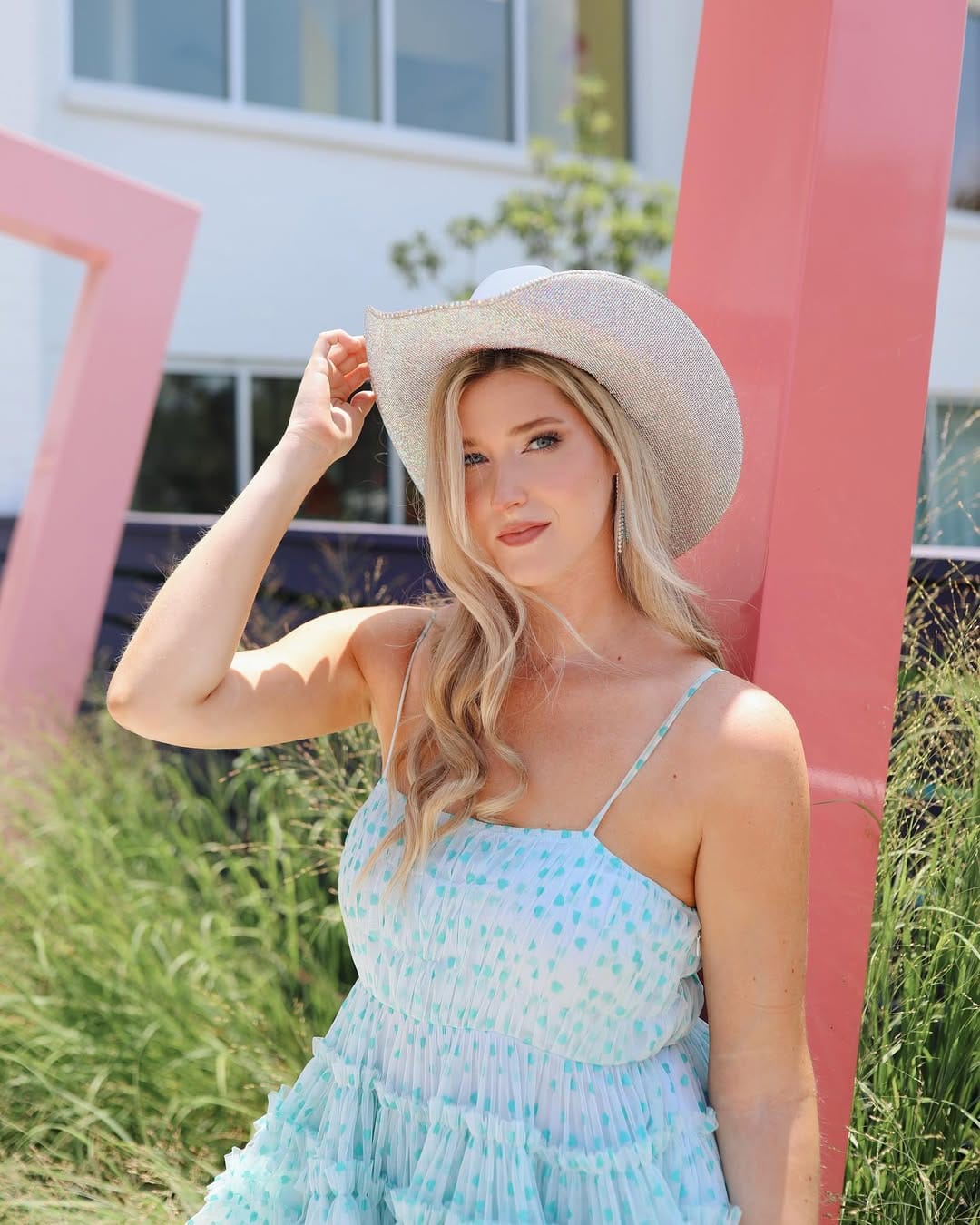 Post 12 by Emily Barrow || Dallas Lifestyle on Instagram (image)