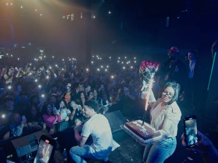 Post 12 by deejay <3 on Instagram (video)