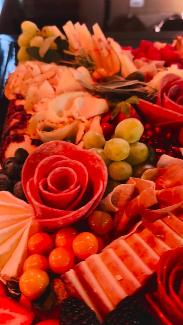 Post 8 by Graze Dat! on Instagram (video)