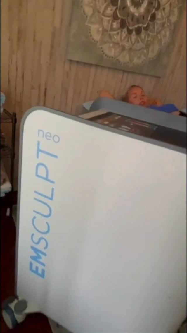 Post 2 by Tiffany Heinen on Instagram (video)