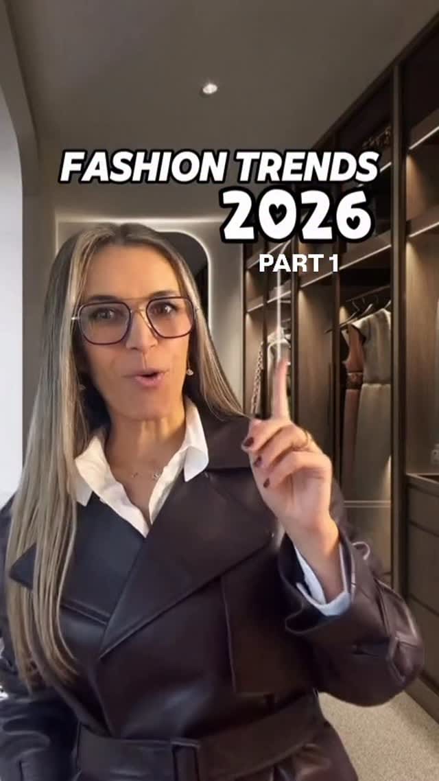 Post 3 by Vesna / JustGlow011 on Instagram (video)