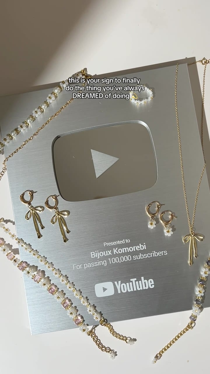 Post 7 by Bijoux Komorebi on Instagram (video)