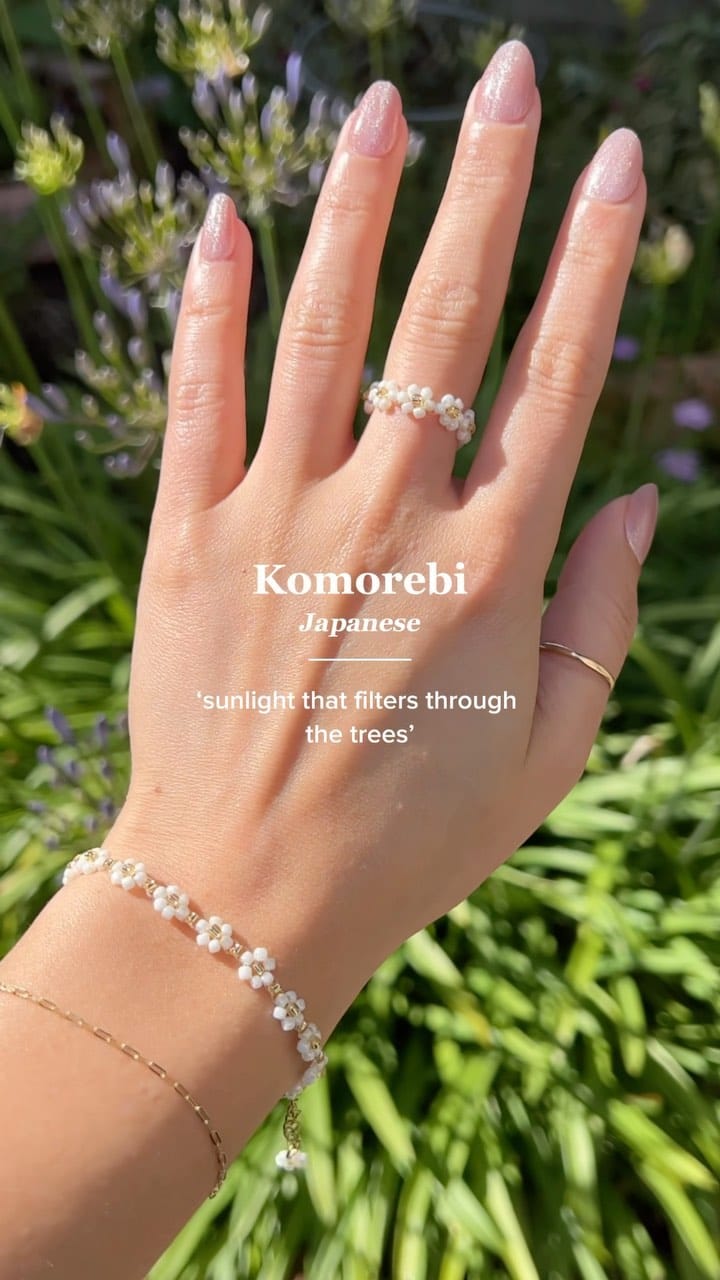 Post 10 by Bijoux Komorebi on Instagram (video)