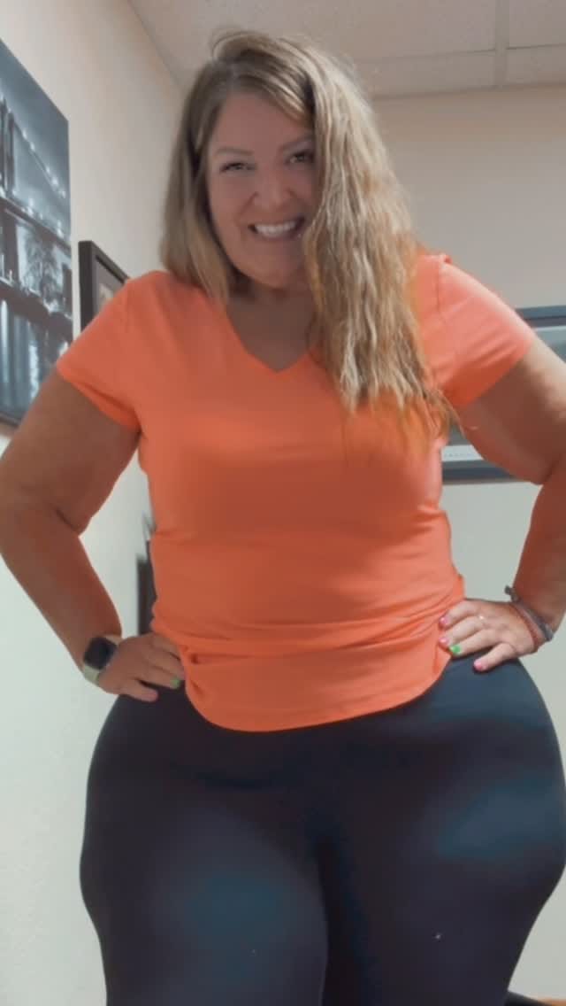 Post 8 by Claudia on Instagram (video)
