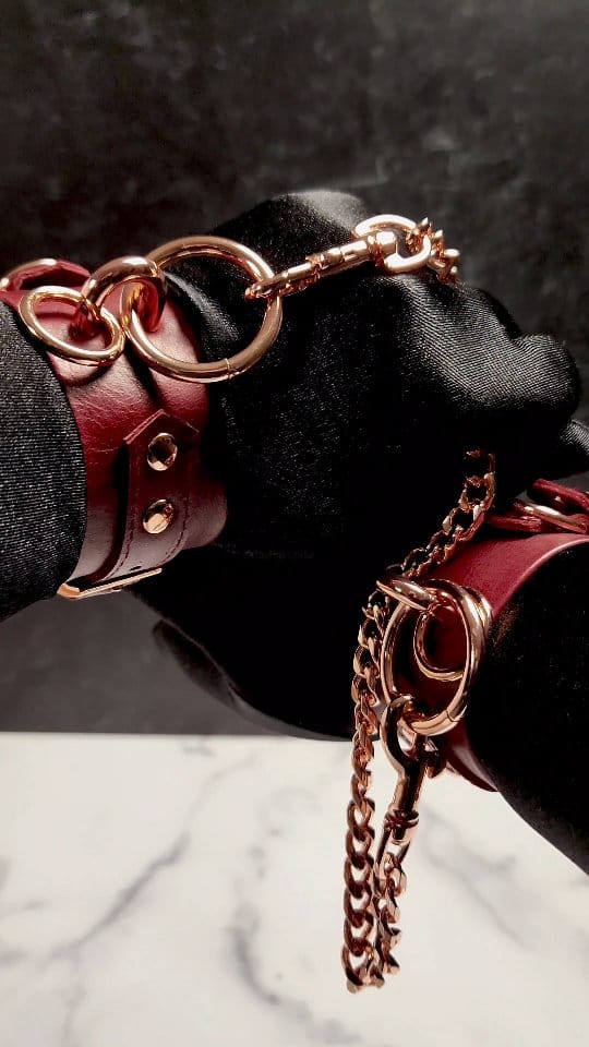 Post 1 by Play in Velvet on Instagram (video)