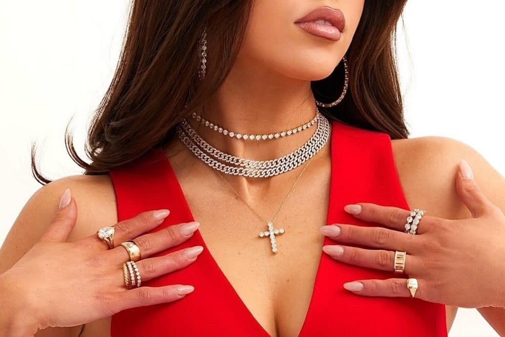 Post 6 by RW Fine Jewelry on Instagram (image)