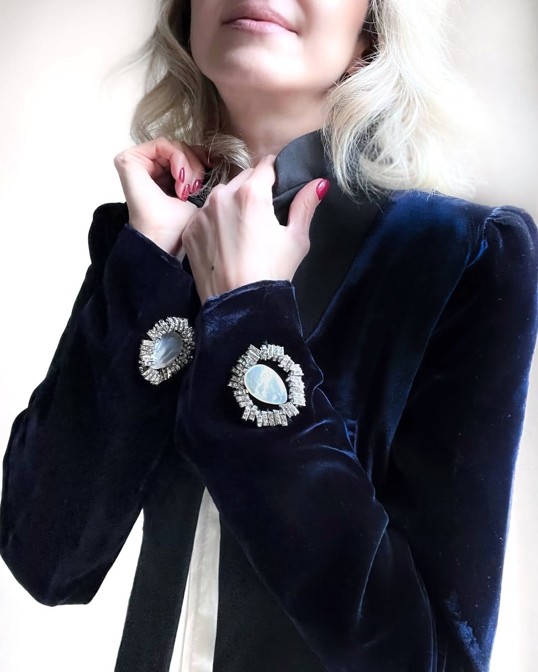Post 9 by Gelareh Couture on Instagram (image)