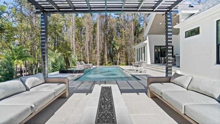 Post 8 by Perry Homes on Instagram (image)
