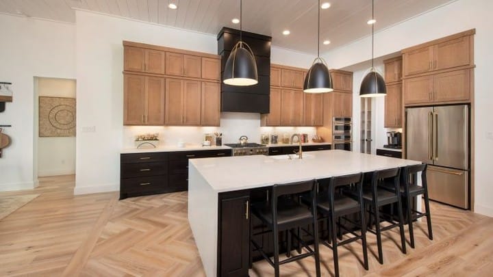 Post 10 by Perry Homes on Instagram (image)