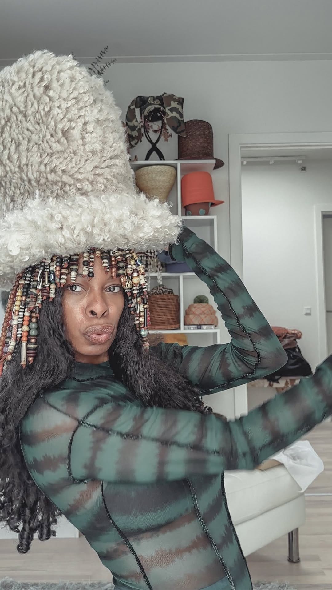 Post 9 by Vanessa | Blending Out In Scandinavia on Instagram (video)