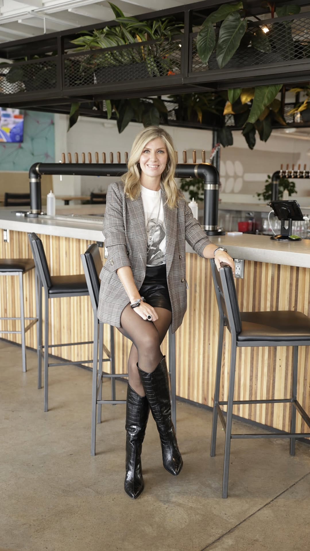 Post 10 by Nashville Personal Stylists | Katie Chisholm Rushton on Instagram (video)