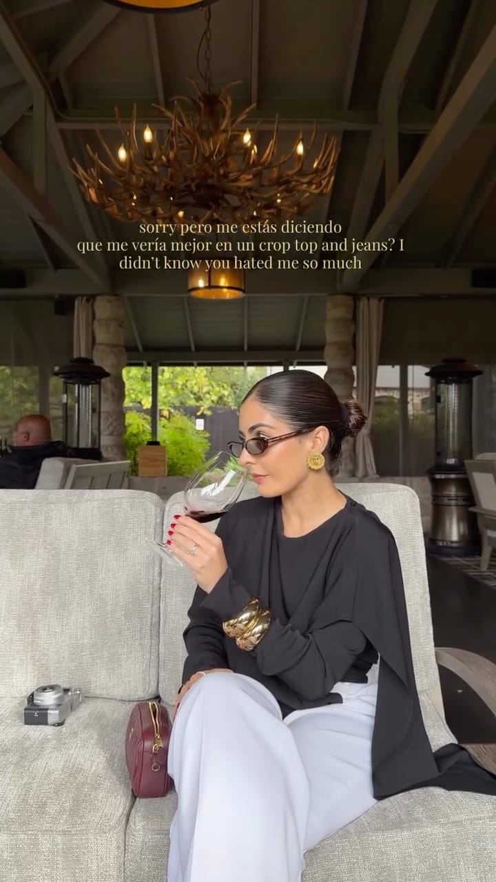 Post 10 by Daniela Martinez on Instagram (video)
