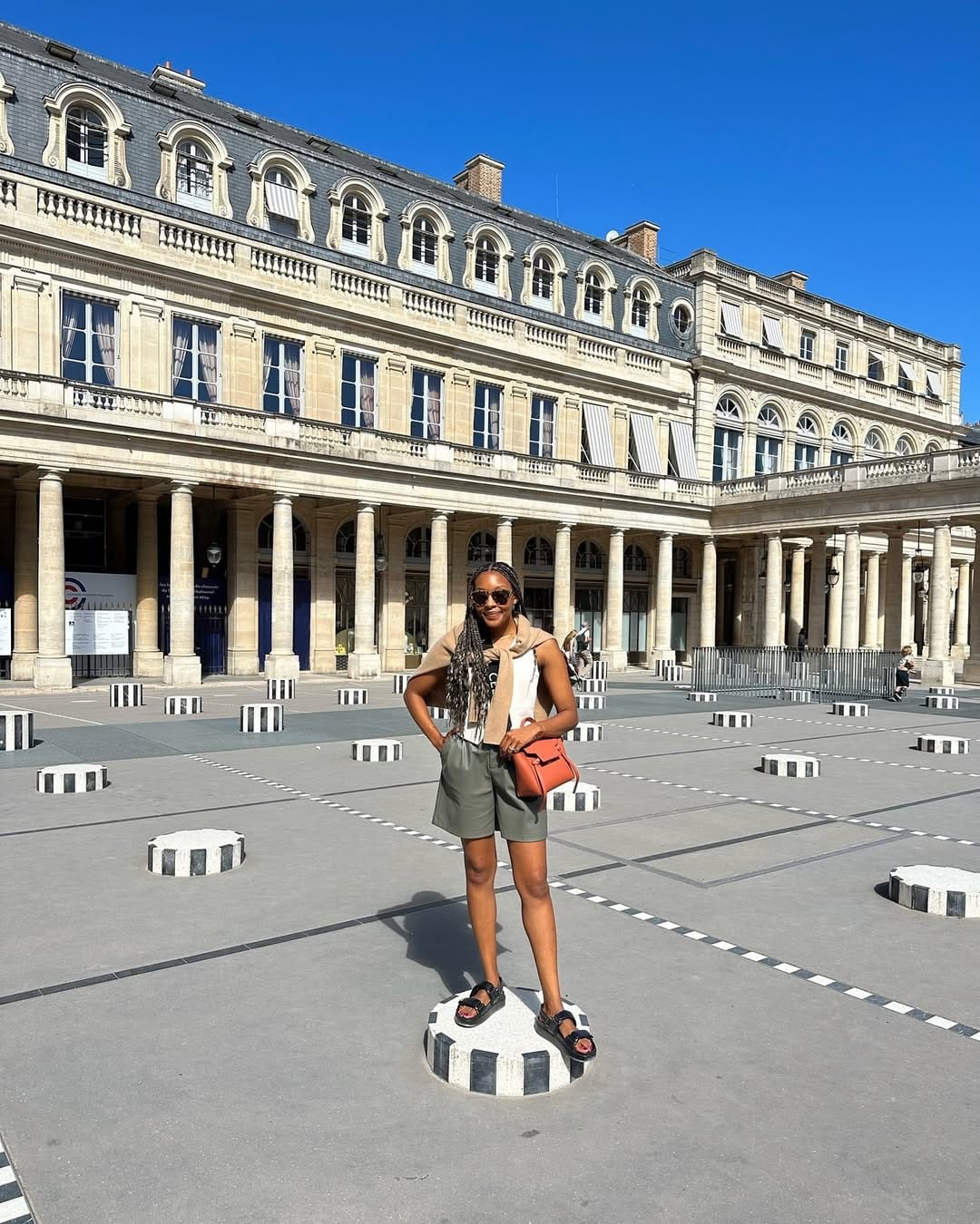 Post 10 by 𝑪𝒂𝒏𝒅𝒂𝒄𝒆 𝑴. 𝑹𝒆𝒂𝒅 on Instagram (carousel)