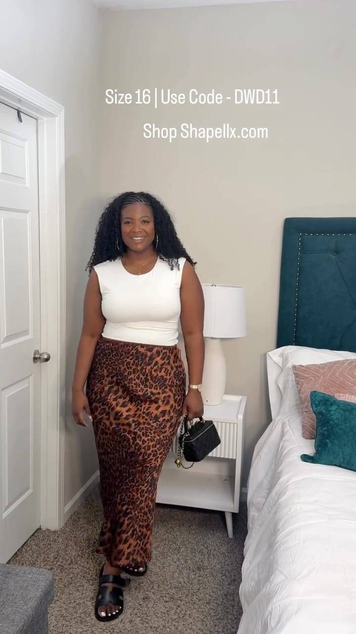 Post 1 by Davia Woulard on Instagram (video)