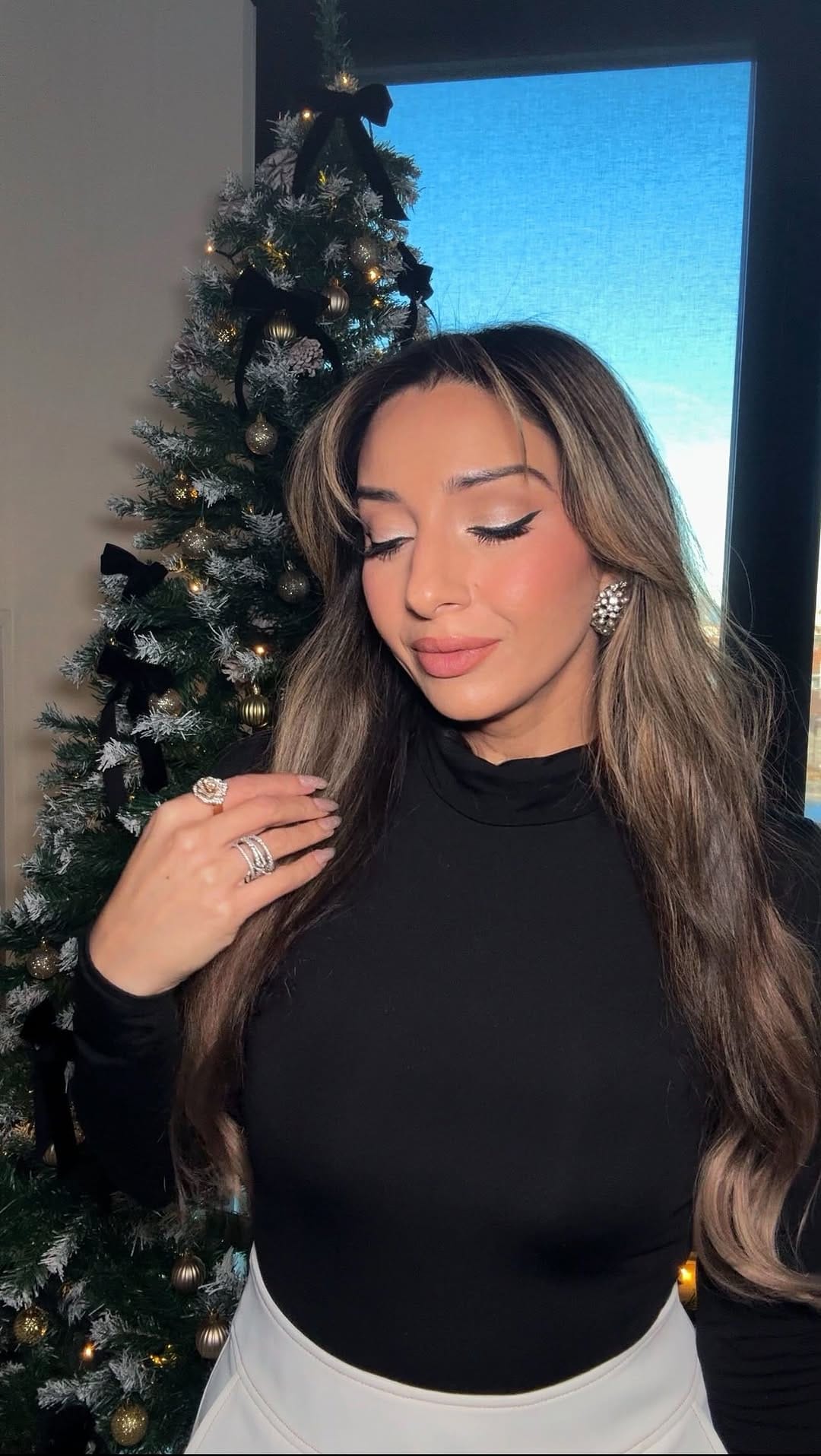 Post 6 by Southasian Beauty Blogger on Instagram (video)
