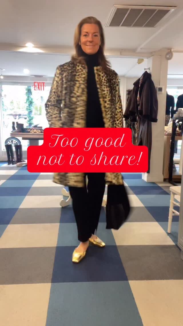 Post 5 by The Wardrobe Whisperer on Instagram (video)