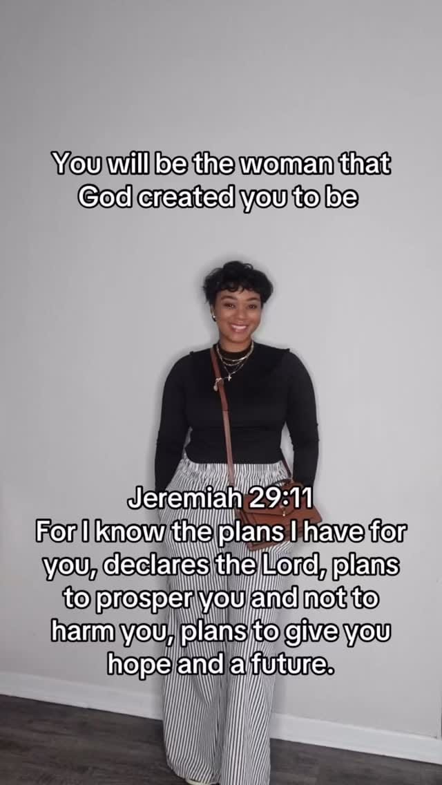 Post 3 by Marcia LaChaé (PrettyGirlsWithCurls) on Instagram (video)