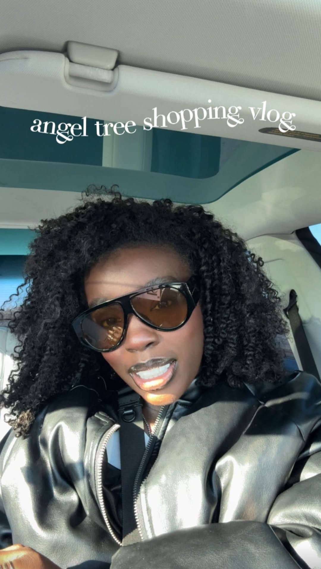 Post 6 by Simone Nicole 💕 on Instagram (video)