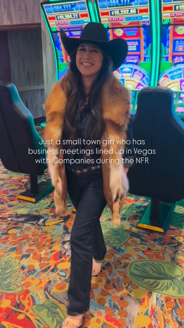 Post 4 by Nicole Nava James on Instagram (video)