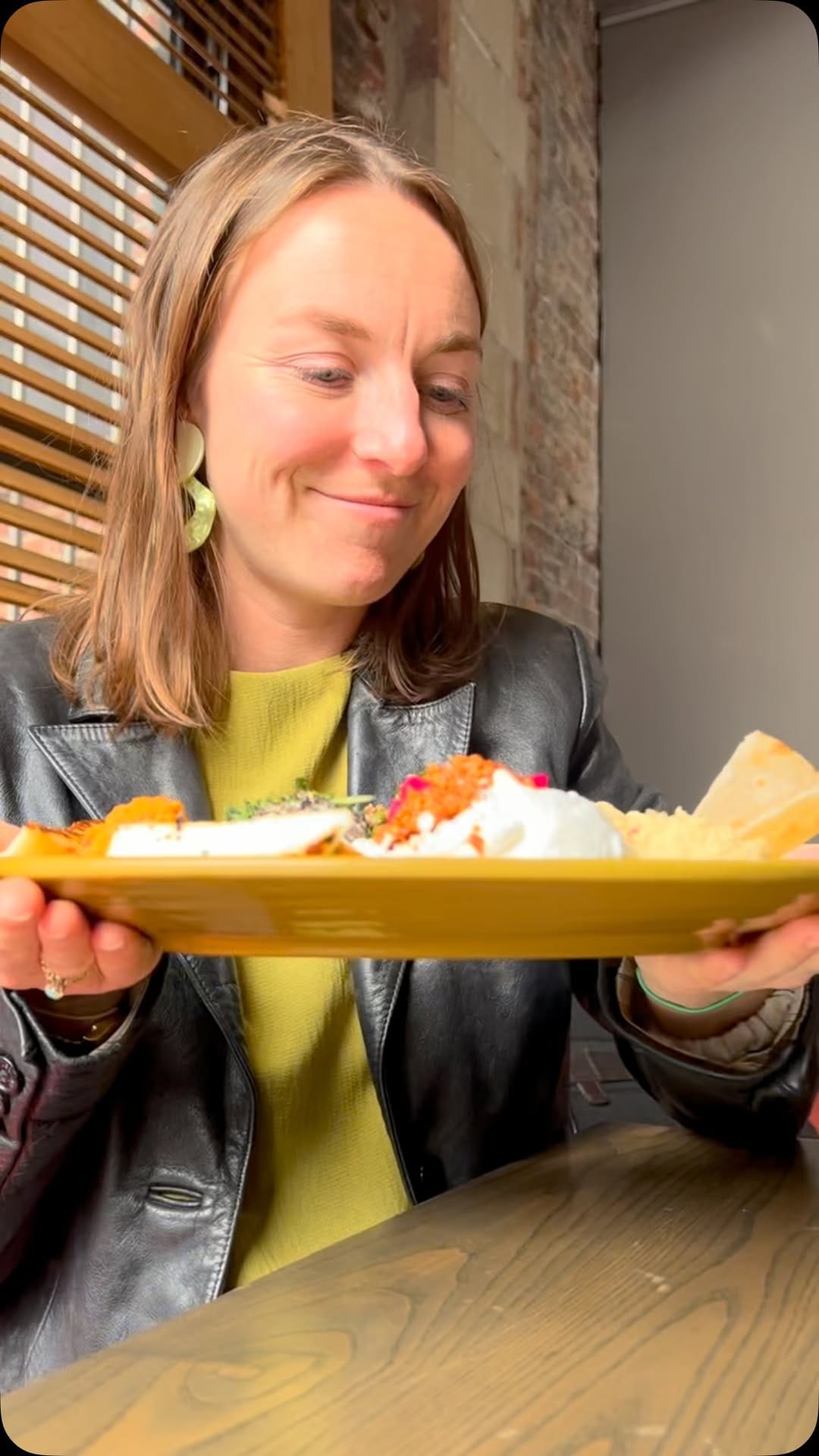 Post 8 by BITES of BOSTON FOOD TOURS on Instagram (video)