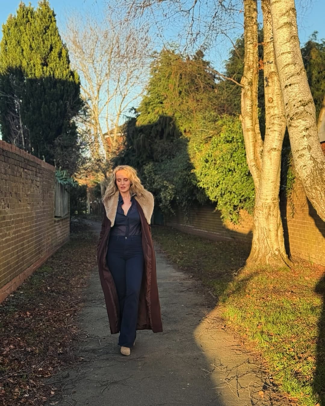 Post 4 by Dawn Anna Williamson on Instagram (image)
