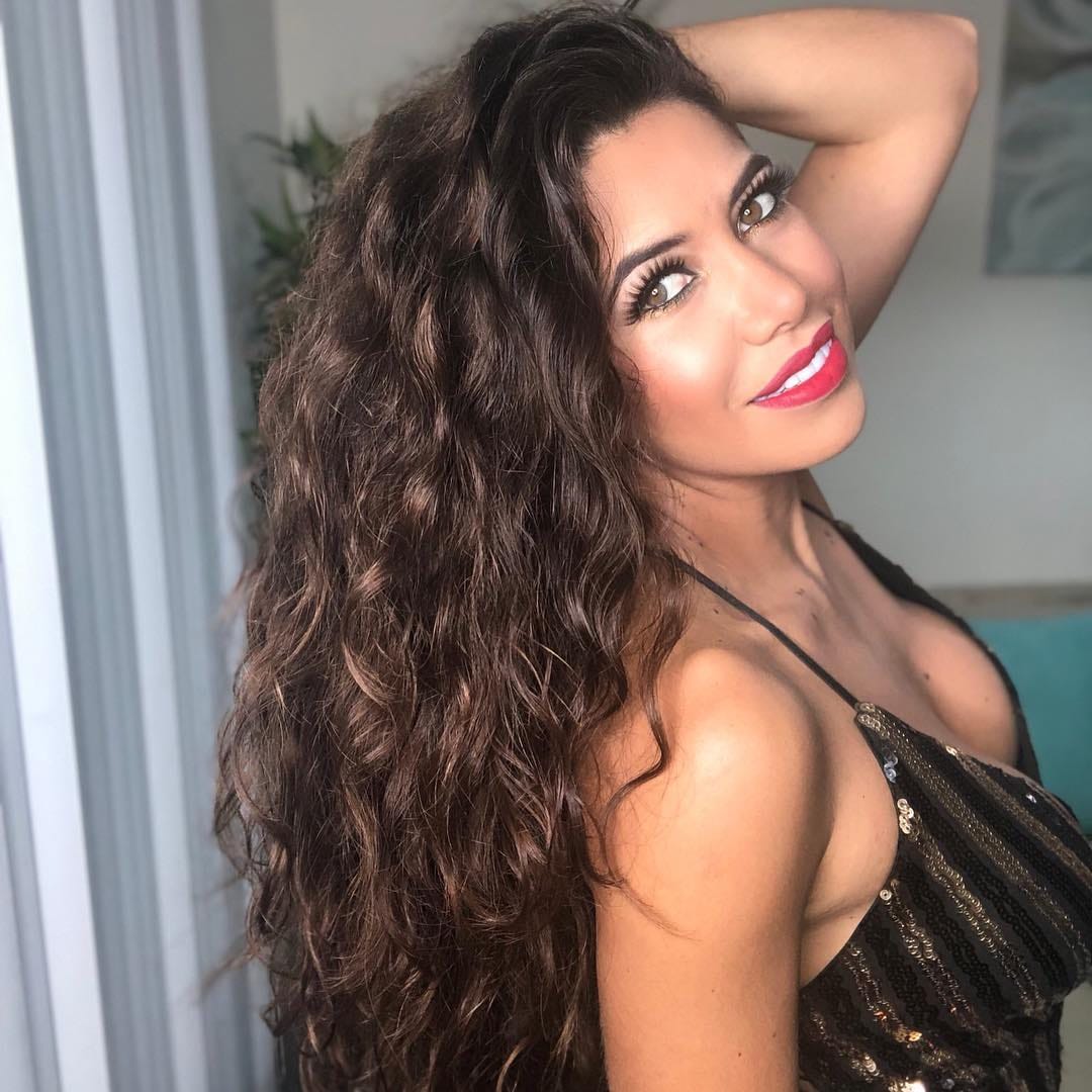 Post 9 by Ana Lilia Tello on Instagram (carousel)