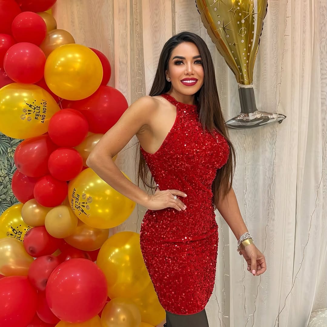 Post 3 by Ana Lilia Tello on Instagram (image)
