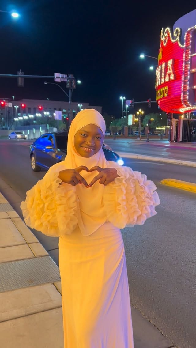 Post 2 by HIJABTHRONE on Instagram (video)