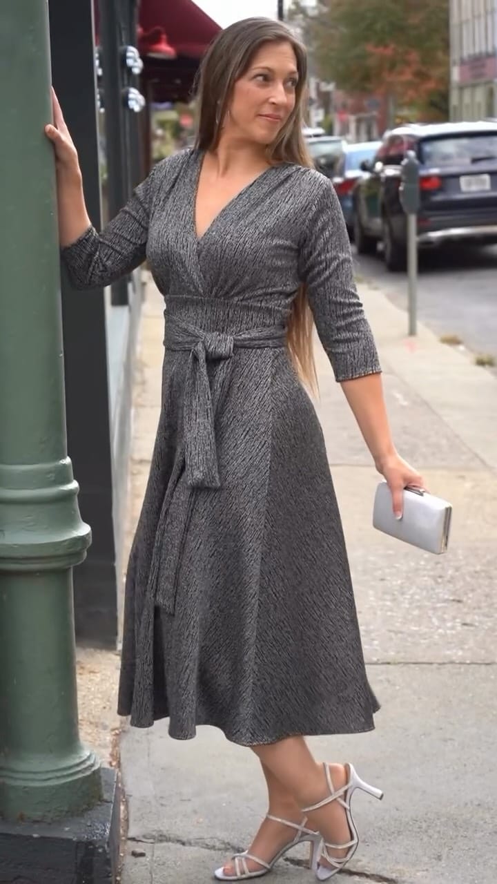 Post 8 by Karina Dresses on Instagram (video)
