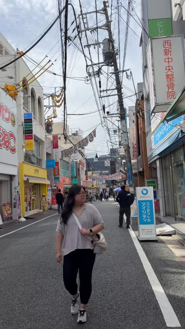 Post 9 by Allison Izu | Petite Women’s Clothing on Instagram (video)