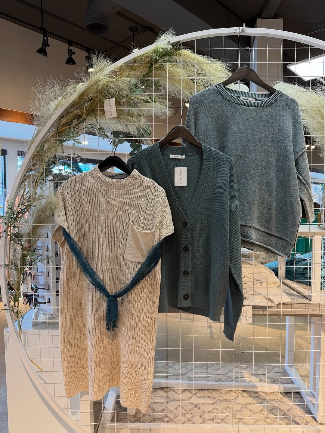 Post 6 by North Threads on Instagram (image)