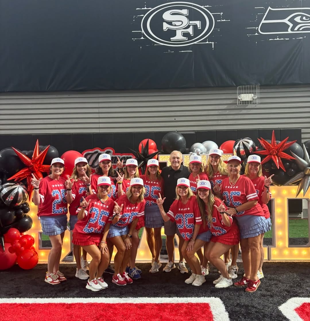 Post 8 by The Maj Boutique on Instagram (image)