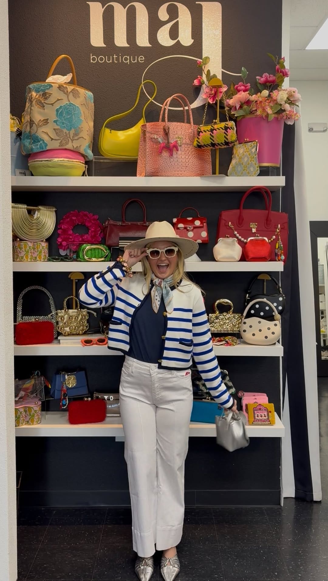 Post 1 by The Maj Boutique on Instagram (video)