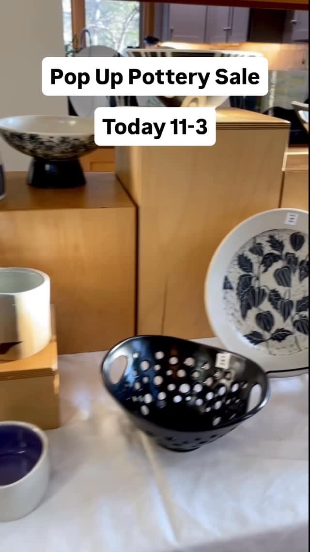 Post 7 by Rita Vali Ceramics on Instagram (video)