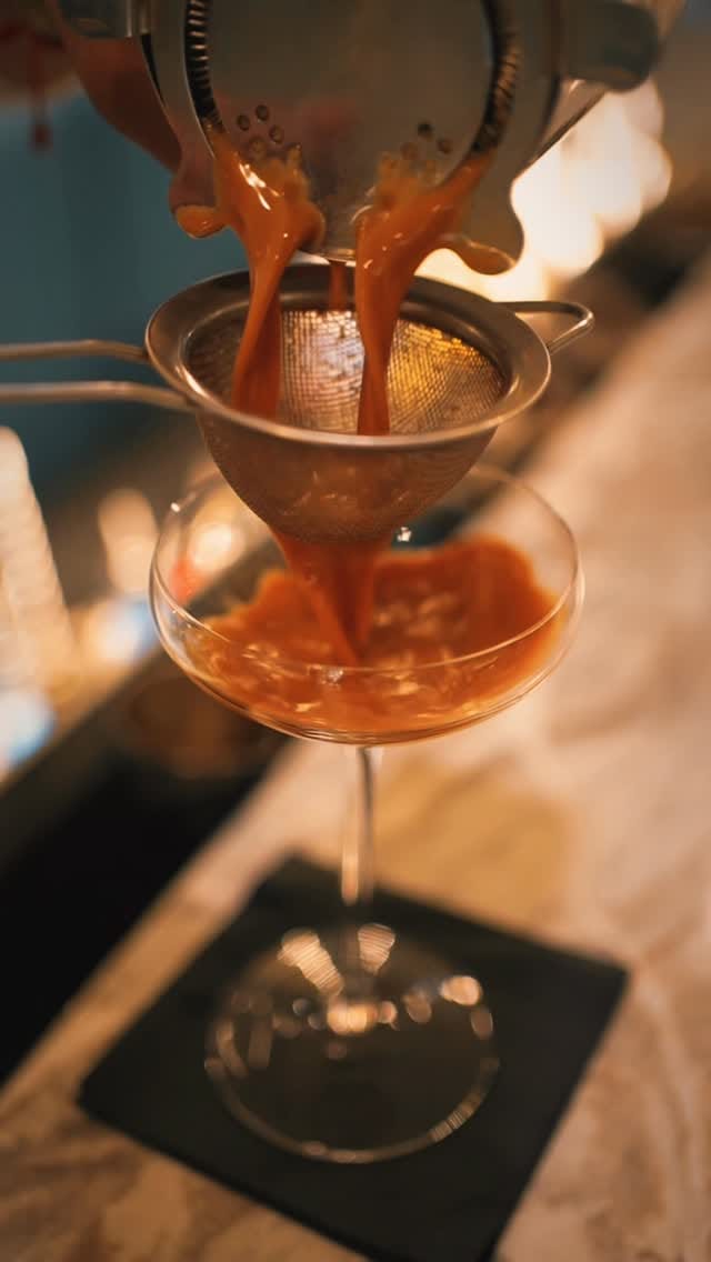 Post 2 by The Urban Oyster ™️ on Instagram (video)