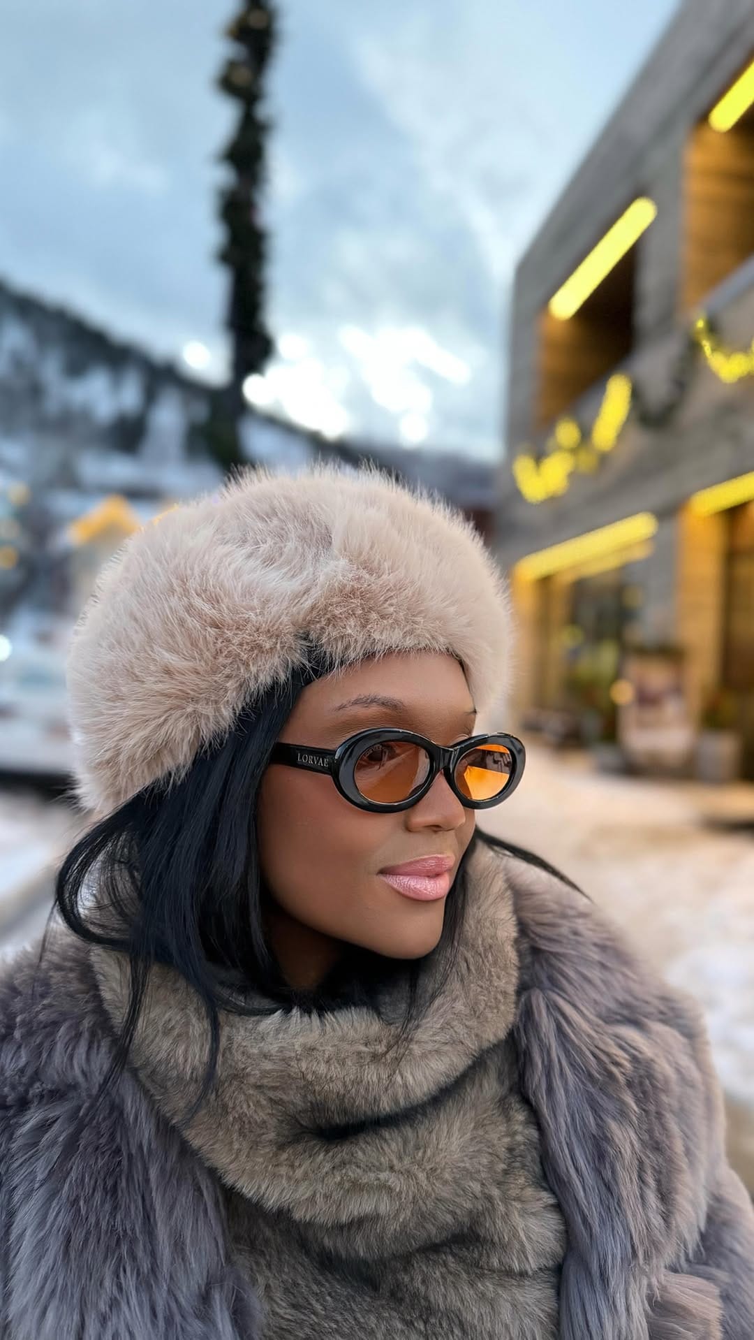 Post 3 by Tira Audrey on Instagram (video)