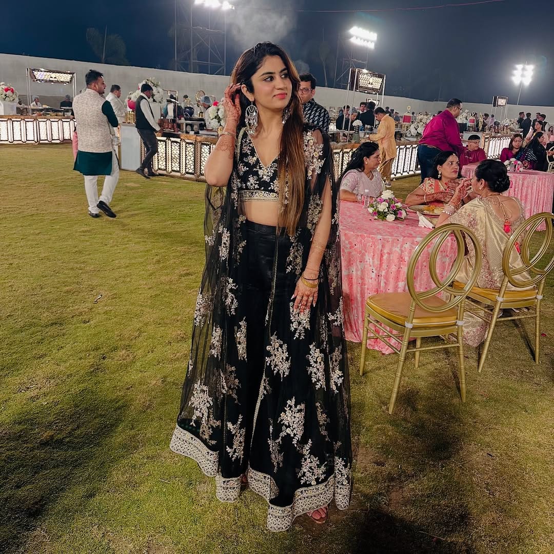 Post 9 by Sapna Bindra on Instagram (carousel)