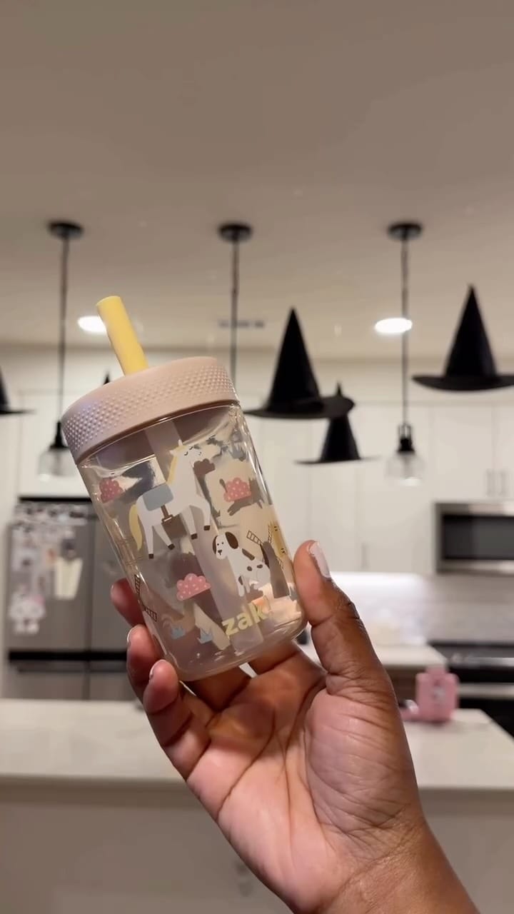 Post 4 by 𝗡𝘆𝗹𝗮 𝗔’𝗺𝗼𝗿 on Instagram (video)