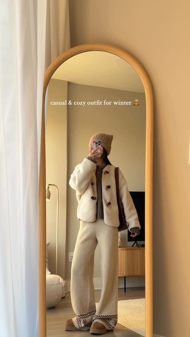 Post 8 by Emily ᵕ̈ on Instagram (video)