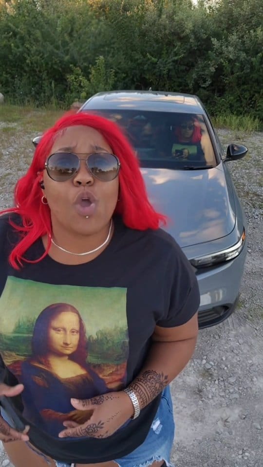 Post 10 by Prianna || PlusSize Creator on Instagram (video)