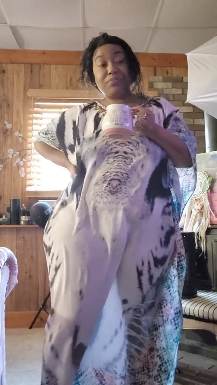 Post 2 by Prianna || PlusSize Creator on Instagram (video)