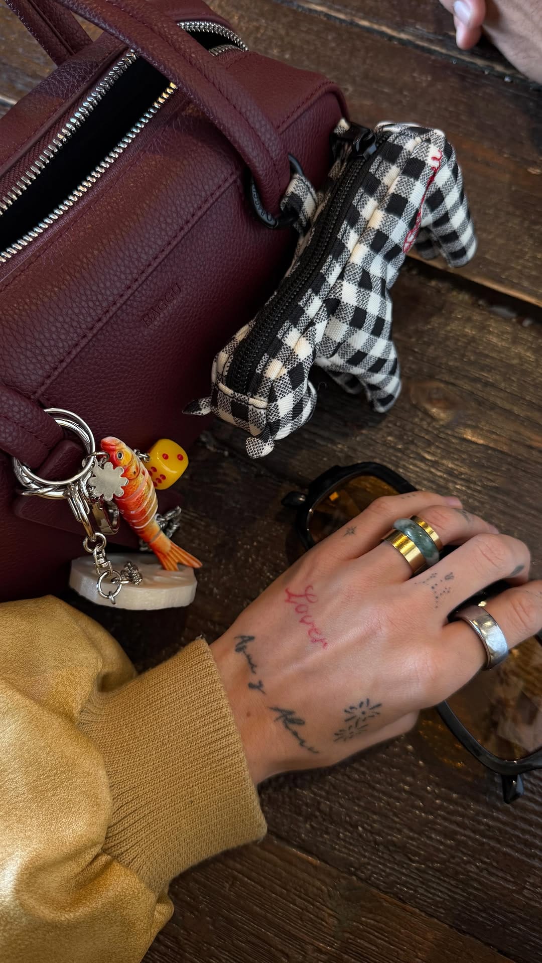 Post 8 by Tay🍊 on Instagram (video)